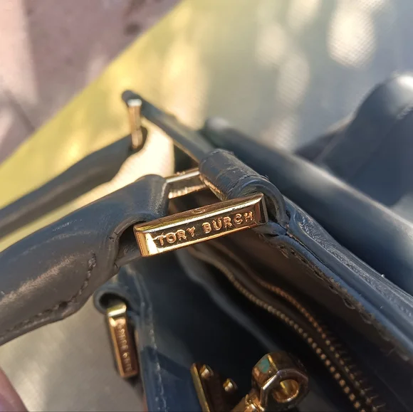 Tory Burch Dark Gray Genuine Leather Top Handle Frame Hinge Top Satchel Bag - Picture 3 of 13